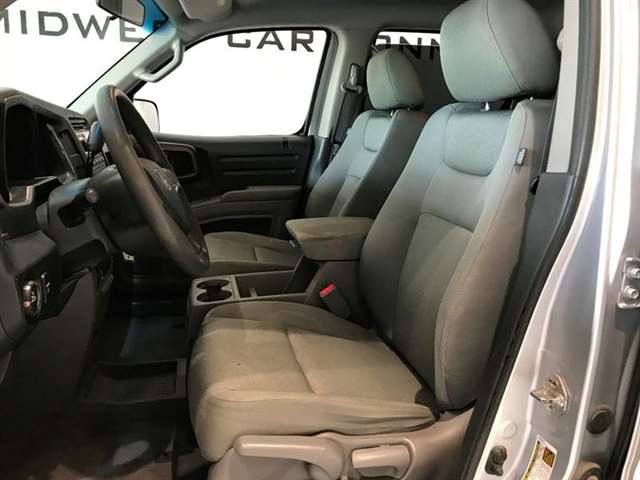 2010 Honda Ridgeline 4x4 RT 4dr Crew Cab